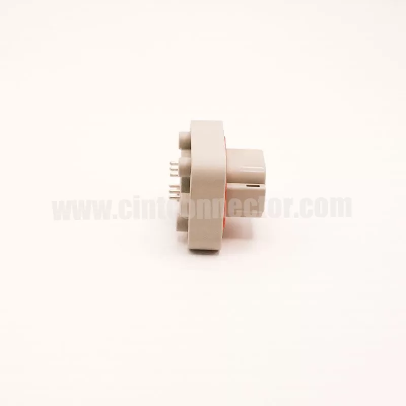 DT15-6P 6 hole TE Connectivity Deutsch Connector Header Panel Mount