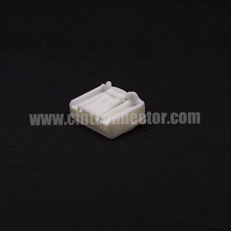 24 pin female TE Connectivity AMP 1318917-1 90980-12200 Connector for audio navigation reversing rearview mirror 