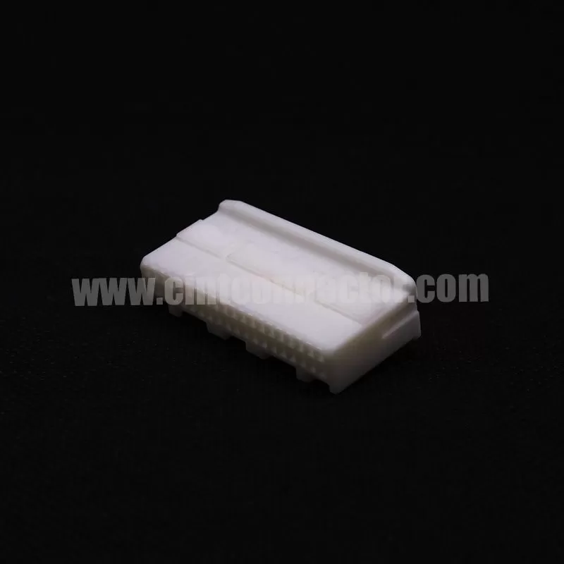40 pin female TE AMP 1318389-1 Toyota 90980-12169 Automotive Connector housing plug