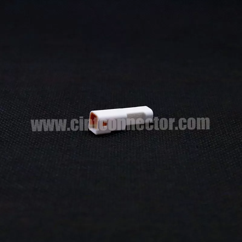 02T-JWPF-VSLE-S 2 pin male JST Connector for car cable wire harness