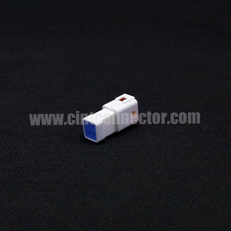 06T-JWPF-VSLE-D 6 pin male waterproof JST Connector for auto plug