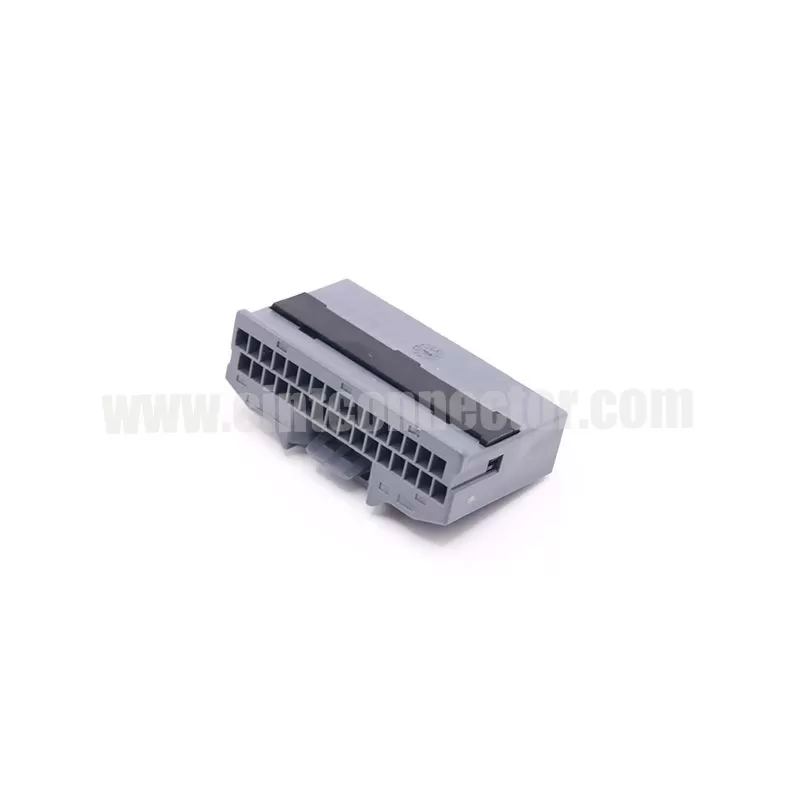 32 pin JAE MA34032SF1 electronics automotive non-waterproof connector housing socket
