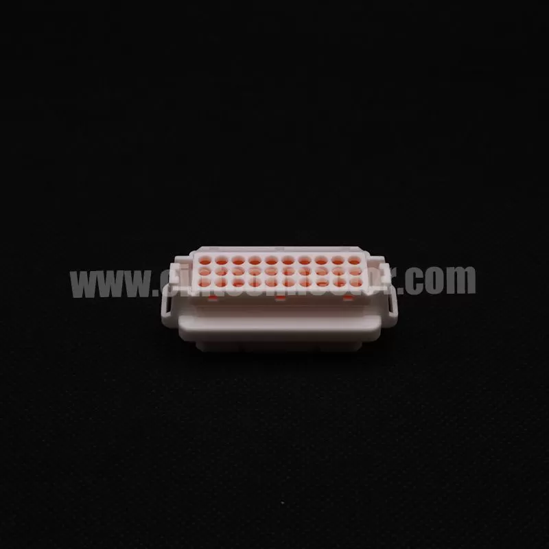 30 pin Delphi 10650830 electrical female automotive connector housing