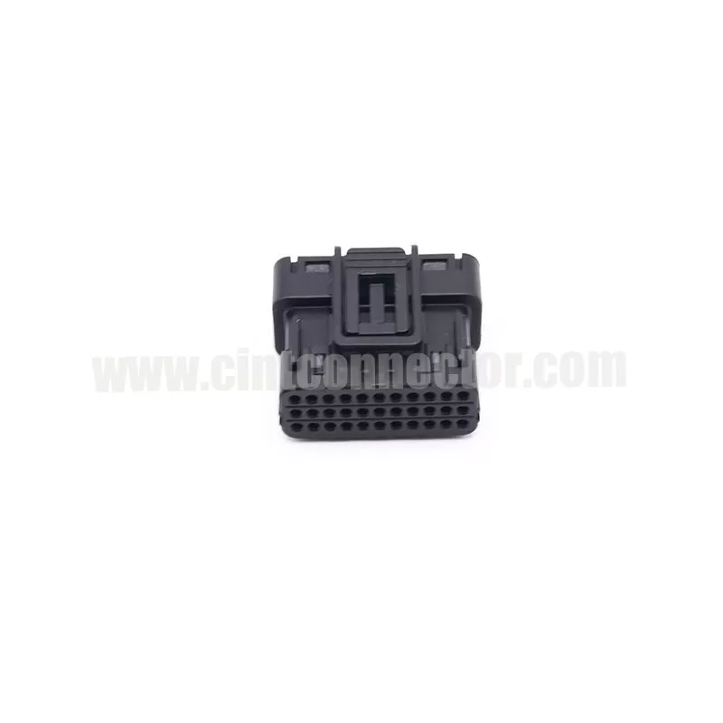 33 pin female Yamaha motorcycle ECU Sumitomo connector housing 6189-7106
