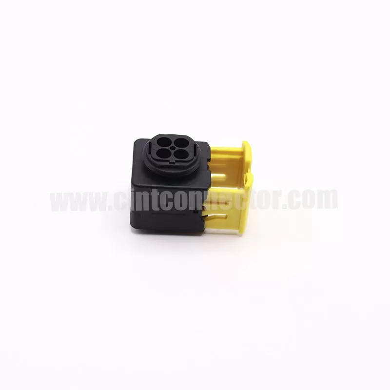 4 pin TE AMP female heavy duty sealed automotive housing wire to wire connector Tyco 1-1418390-1