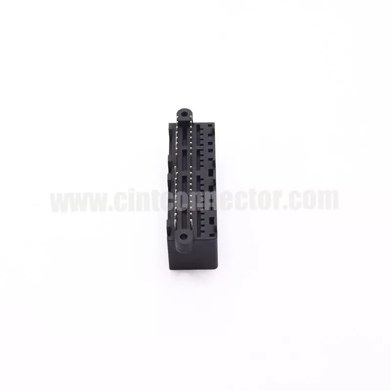 36 pin TE AMP wire to board vertical header signal multilock connector Tyco 175977-2